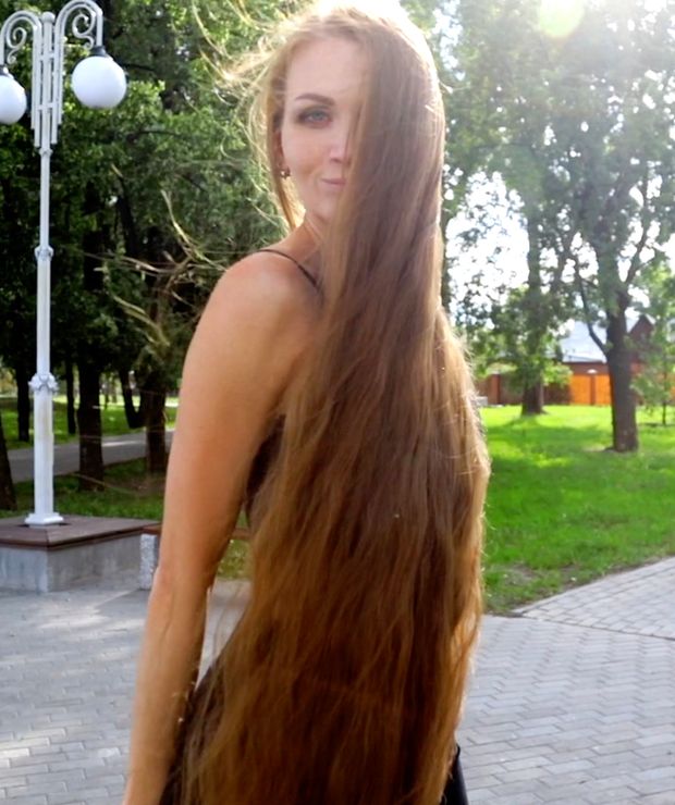 VIDEO - Perfect outdoor hair display