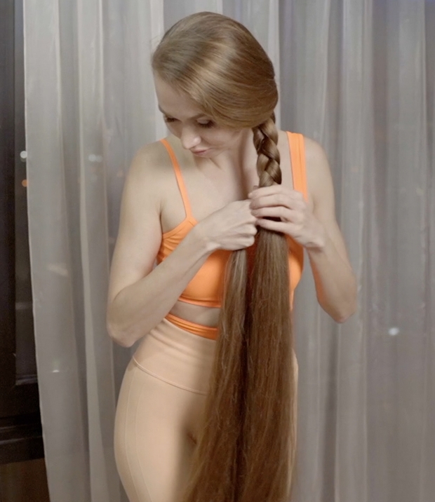 VIDEO - Super silky hair after a wash