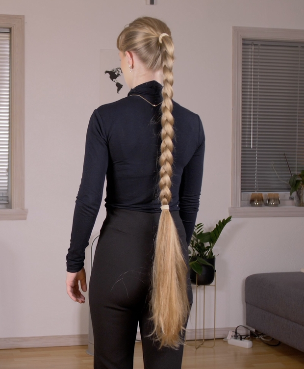 VIDEO - The big braid and ponytail