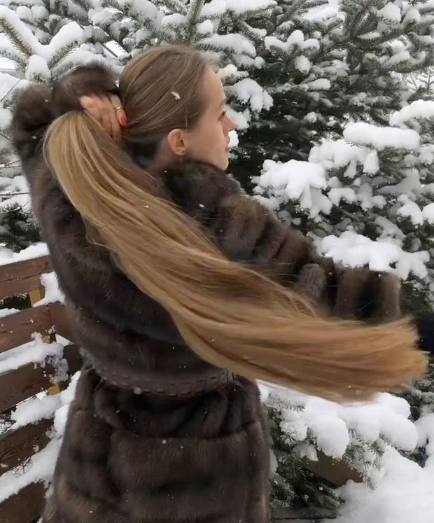 VIDEO - Rapunzel in the snow