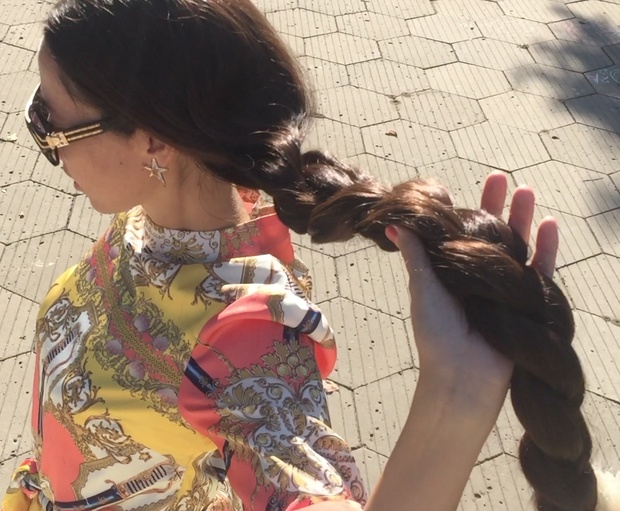 VIDEO - Long fat braid in the sun