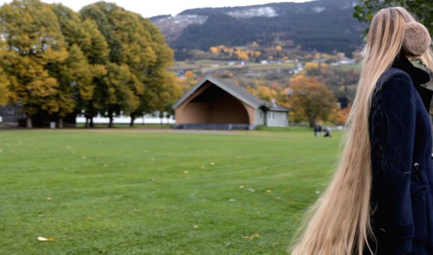 VIDEO - The beautiful park with the view