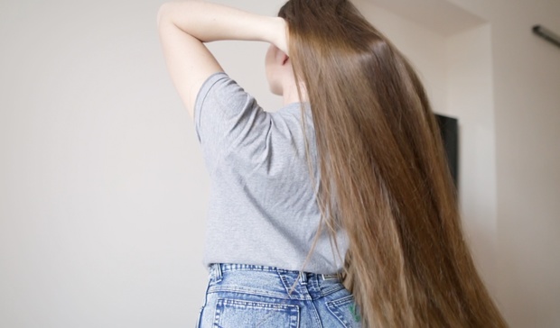 VIDEO - Young Rapunzel