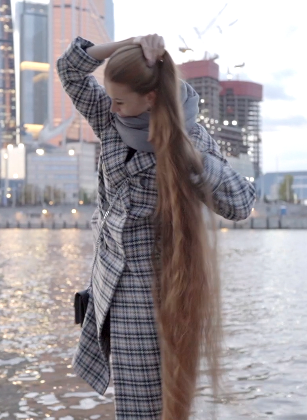 VIDEO - Rapunzel in the city