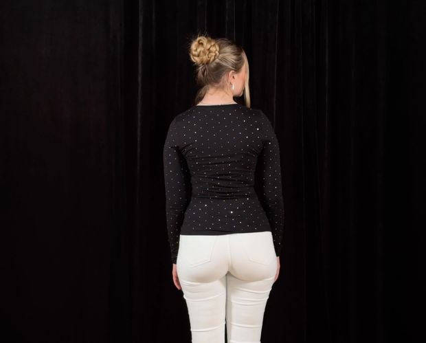 VIDEO - Braids and buns display