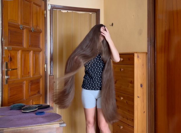 VIDEO - Beautiful Liubov