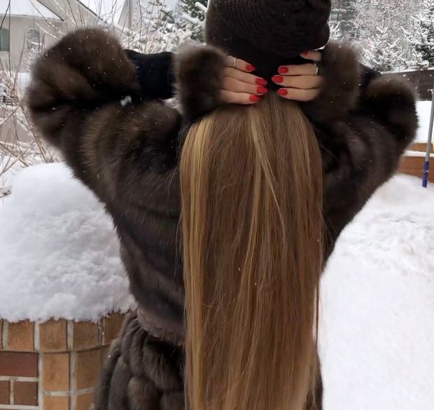VIDEO - Rapunzel in the snow