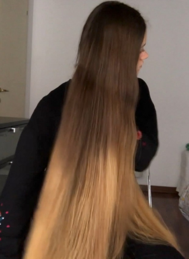 VIDEO - Ottavia&#x27;s freshly trimmed hair