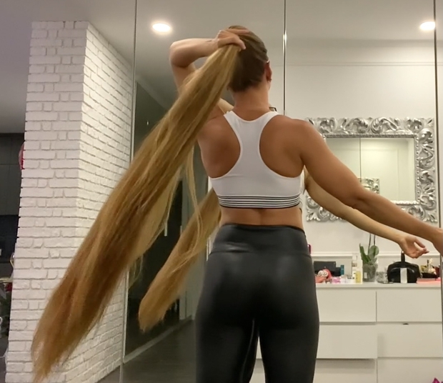 VIDEO - Mirrors and mirrors