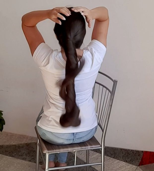 VIDEO - Parting, brushing and hairstyles