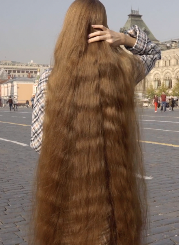 VIDEO - Rapunzel in the city