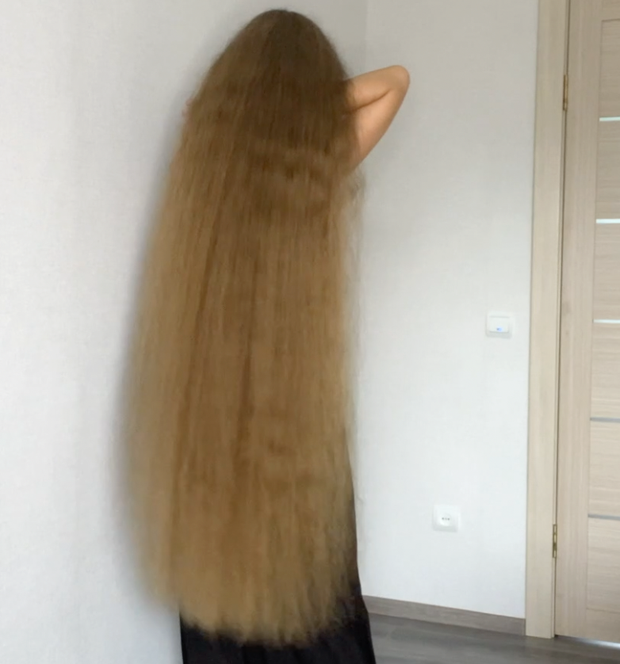 VIDEO - The softest hair in town