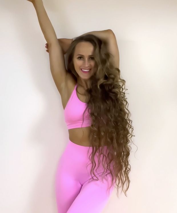 VIDEO - Fun with curls