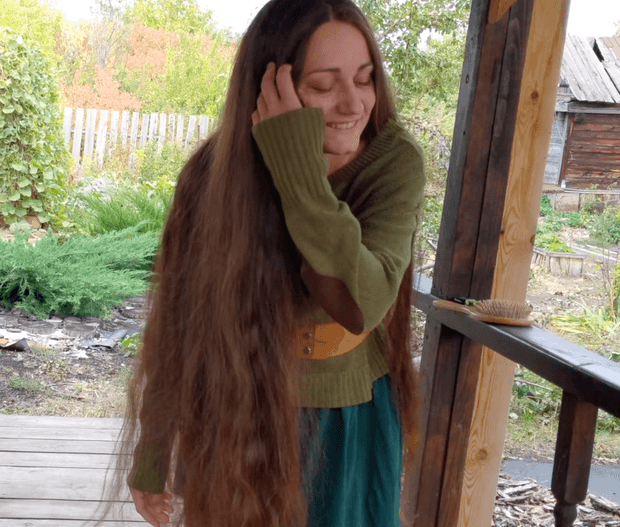VIDEO - Natural, classic, classy