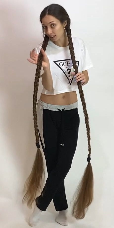 VIDEO - The DEFINITION of perfect long hair