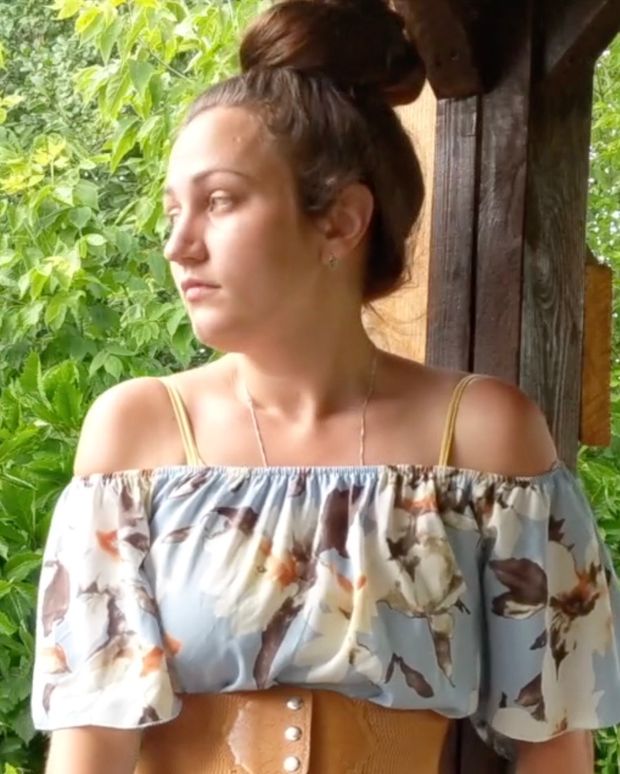 VIDEO - She has so much hair!
