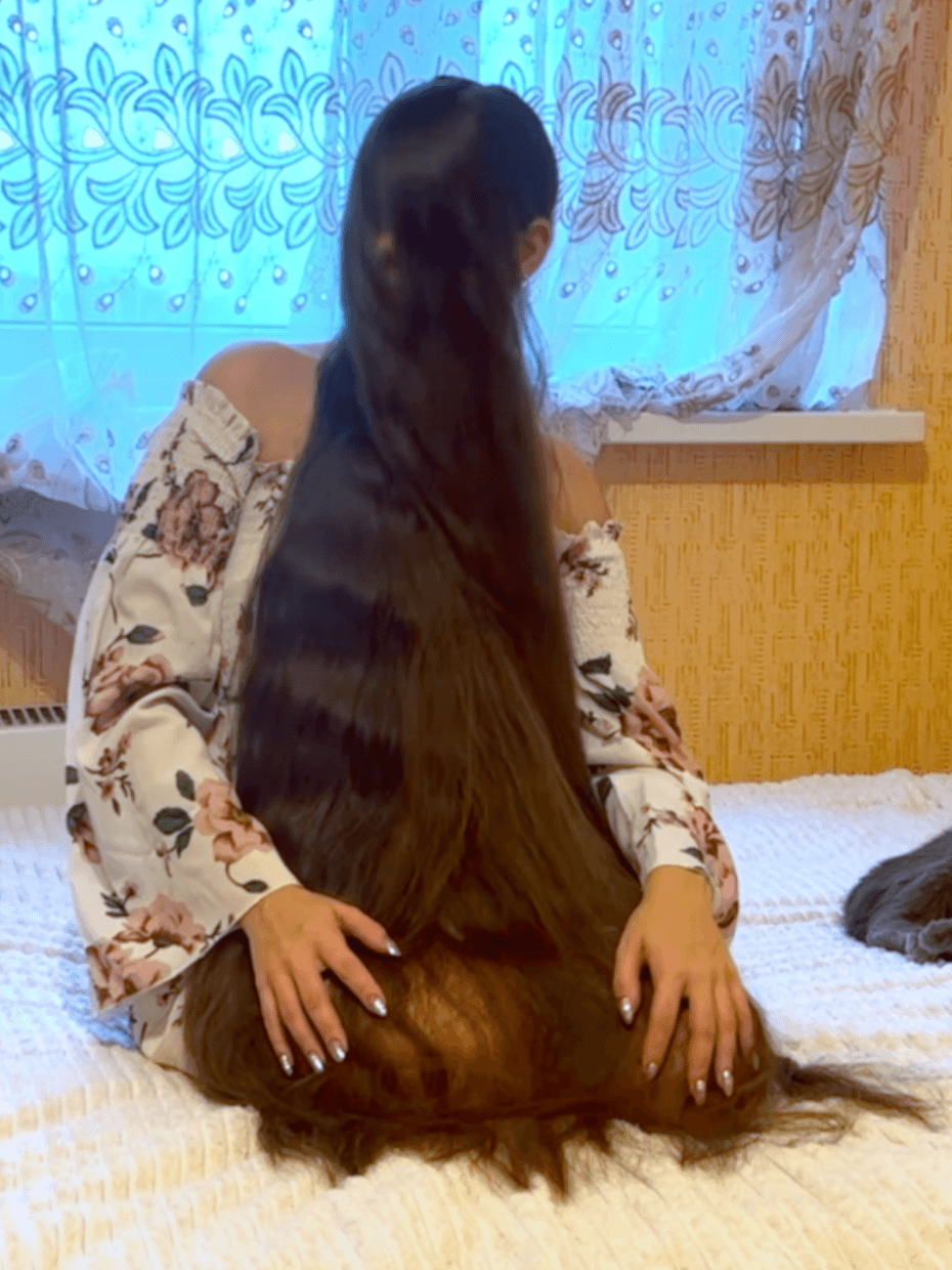 VIDEO - Very thick braids