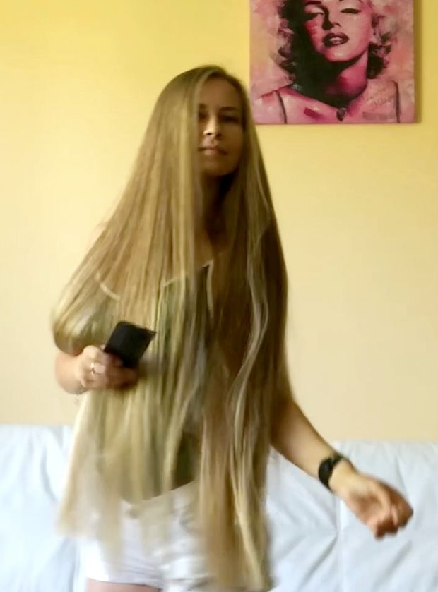 VIDEO - Long, healthy hair is the best!