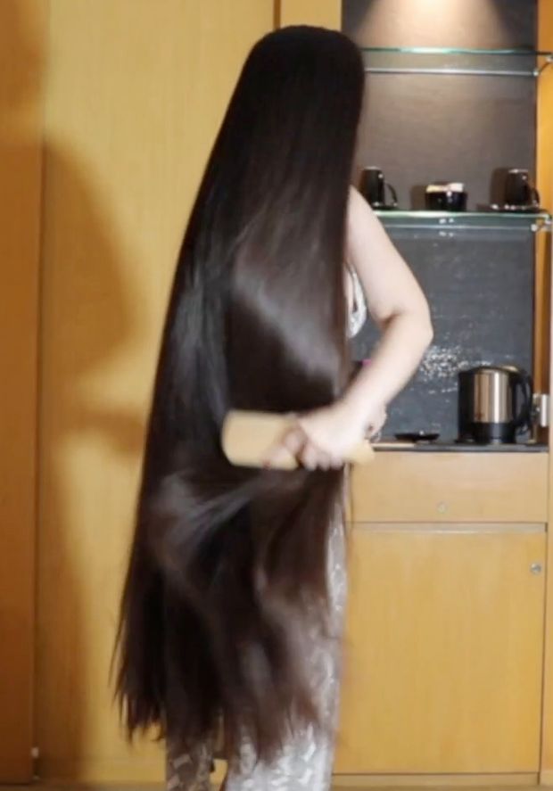VIDEO - Neha
