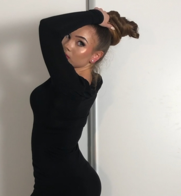 VIDEO - Super elegant ponytail display