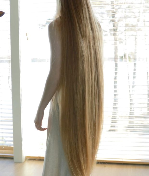 VIDEO - Rapunzel&#x27;s house tour