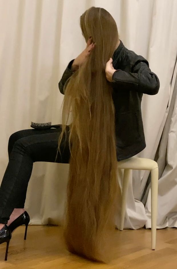 VIDEO - The hair lady