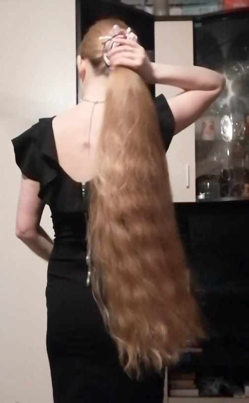 PHONE VIDEO - Yet another Elena