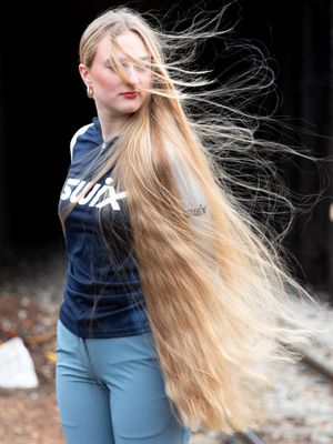 PHOTO SET - That hair moves like magic photoshoot