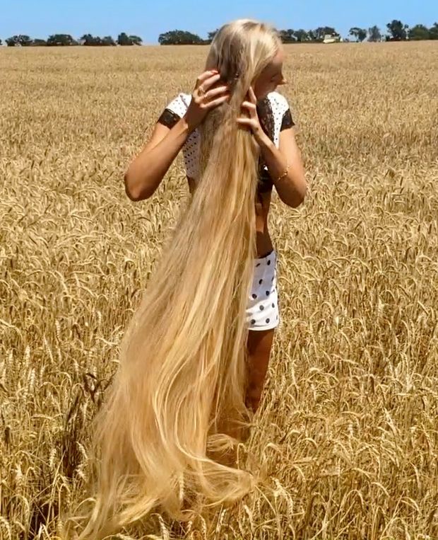 VIDEO - Fields of hair