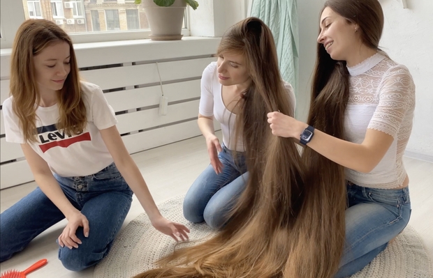 VIDEO - Unbelievable hair show
