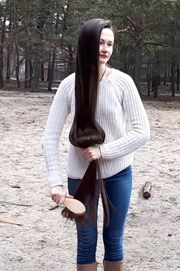 VIDEO - Spring Rapunzel
