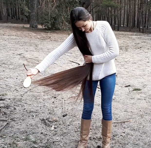 VIDEO - Spring Rapunzel