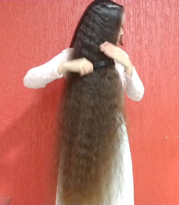 VIDEO - Thick, curly hair