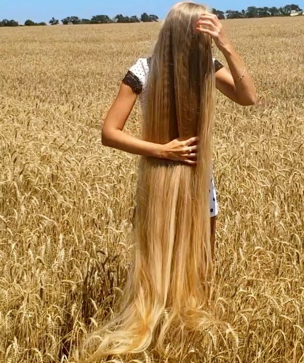 VIDEO - Fields of hair