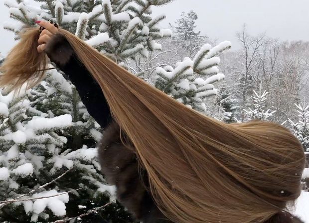 VIDEO - Rapunzel in the snow
