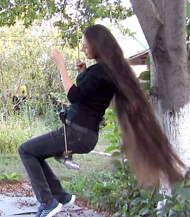 VIDEO - Natalya&#x27;s swing