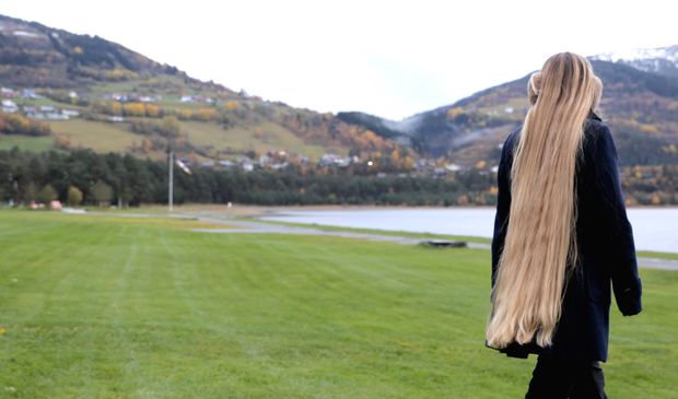 VIDEO - The beautiful park with the view