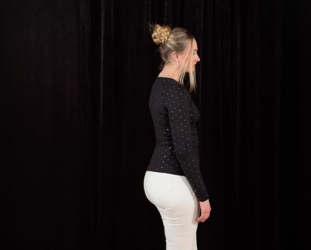 VIDEO - Braids and buns display