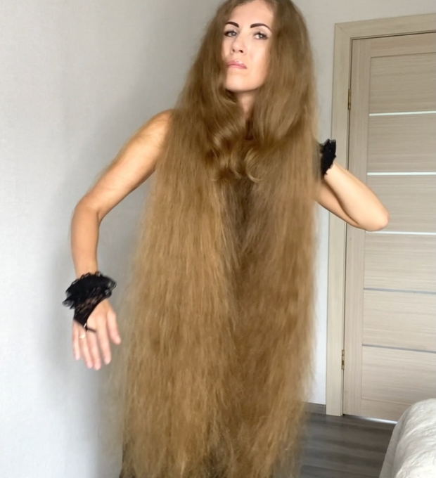 VIDEO - The softest hair in town