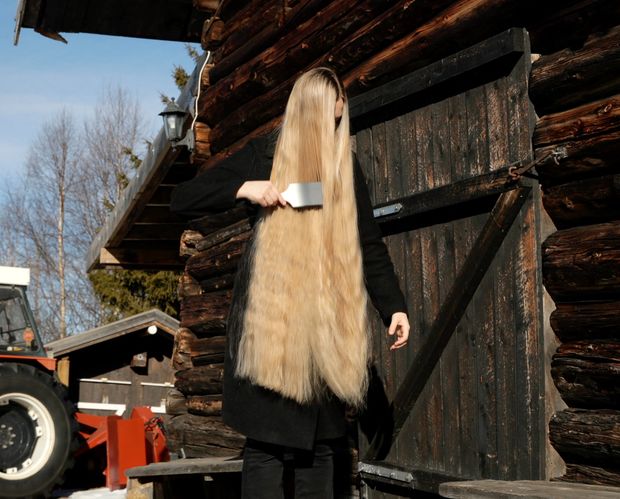 VIDEO - The old barn