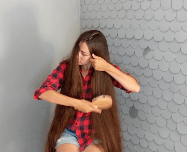 VIDEO - Massive hair deluxe