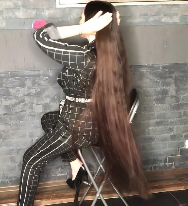 VIDEO - The mane show