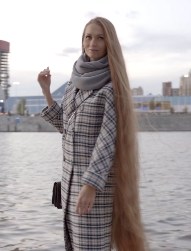 VIDEO - Rapunzel in the city