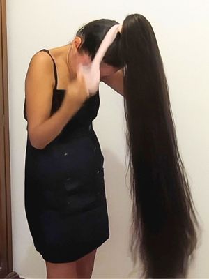 VIDEO - Ruth&#x27;s heavy hair