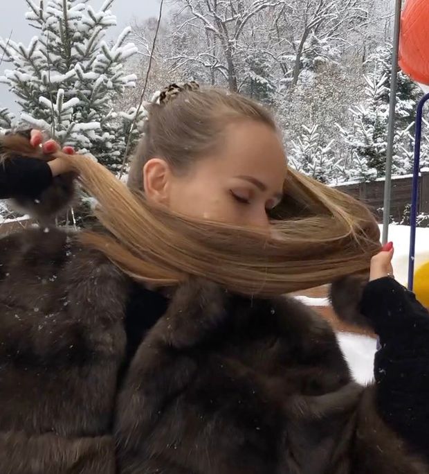 VIDEO - Rapunzel in the snow