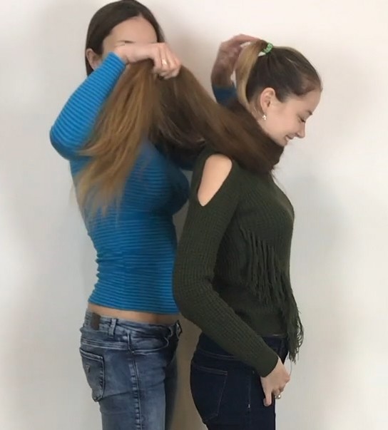 VIDEO - Longer than floor length