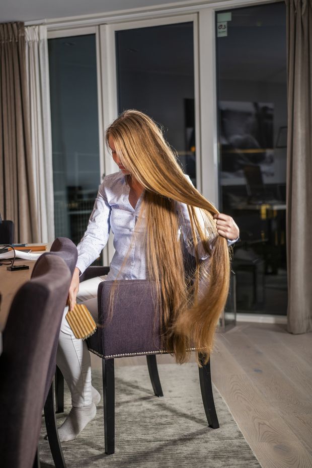 PHOTO SET - Brunette office Rapunzel photoshoot