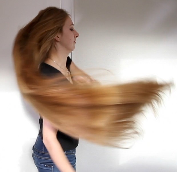 VIDEO - Rakel&#x27;s creative hair show (part 1)