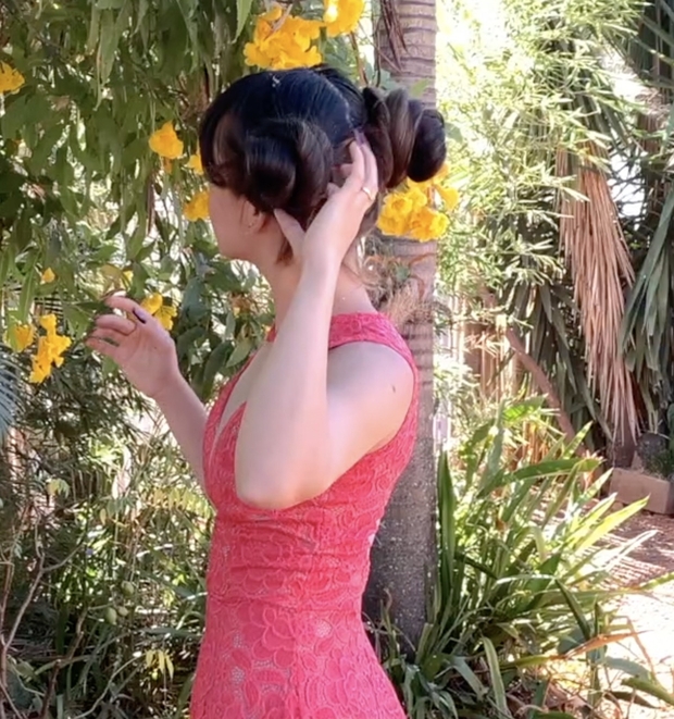 VIDEO - Stefany, the summer Rapunzel