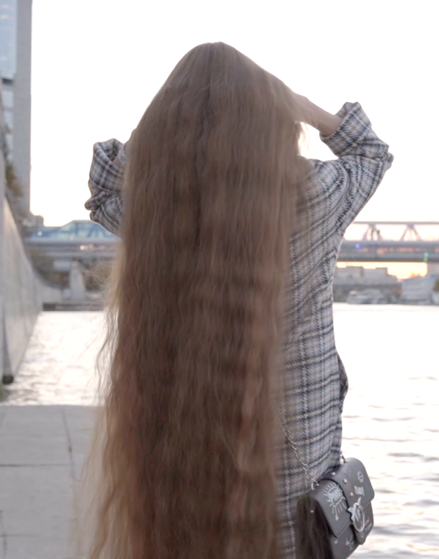 VIDEO - Rapunzel in the city